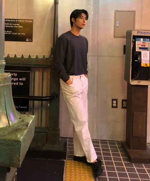 MINDBRIDGE（マインドブリッジ）の「[ON]クロップラウンドネックオーバーサイズデイリーニット - 3カラー（ニット/セーター・メンズ・チャコールグレー/ライトグレー/ブラック・100/110/95/105）」の7枚目の写真