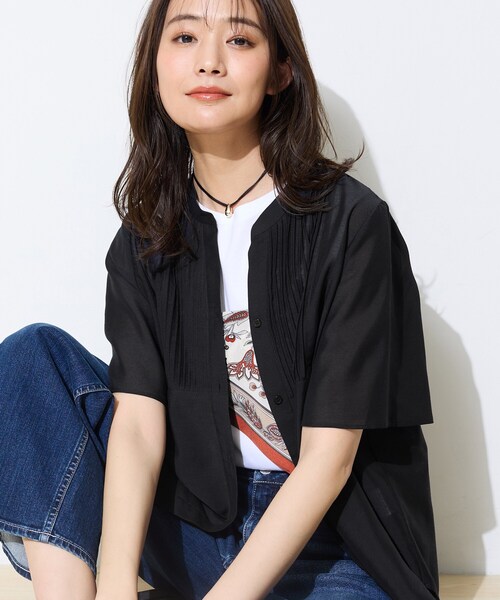 INDIVI(インディヴィ)の「【接触冷感/洗える】シアーシャンブレーピンタックブラウス(シャツ/ブラウス・レディース・ネイビー系3/ブラウン系その他4/ライトグレー系3/ネイビー系2/ホワイト系3・40/38/36/05/12/13/15 /19)」の5枚目の写真