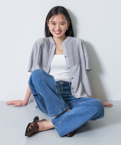 INDIVI(インディヴィ)の「【接触冷感/洗える】シアーシャンブレーピンタックブラウス(シャツ/ブラウス・レディース・ネイビー系3/ブラウン系その他4/ライトグレー系3/ネイビー系2/ホワイト系3・40/38/36/05/12/13/15 /19)」の18枚目の写真