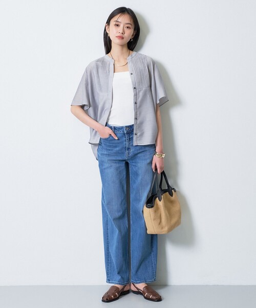 INDIVI(インディヴィ)の「【接触冷感/洗える】シアーシャンブレーピンタックブラウス(シャツ/ブラウス・レディース・ネイビー系3/ブラウン系その他4/ライトグレー系3/ネイビー系2/ホワイト系3・40/38/36/05/12/13/15 /19)」の20枚目の写真