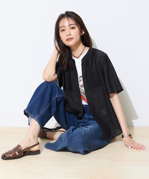 INDIVI(インディヴィ)の「【接触冷感/洗える】シアーシャンブレーピンタックブラウス(シャツ/ブラウス・レディース・ネイビー系3/ブラウン系その他4/ライトグレー系3/ネイビー系2/ホワイト系3・40/38/36/05/12/13/15 /19)」の11枚目の写真