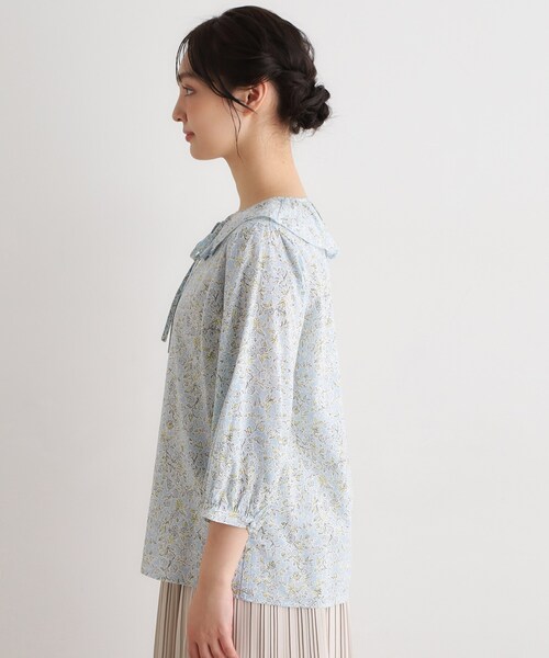 LAURA ASHLEY(ローラアシュレイ)の「【7分袖/洗える/同柄アイテムあり】ハービー フィールド柄 ブラウス(シャツ/ブラウス・レディース・ブルー系5/ライトオレンジ系1・40/38)」の12枚目の写真