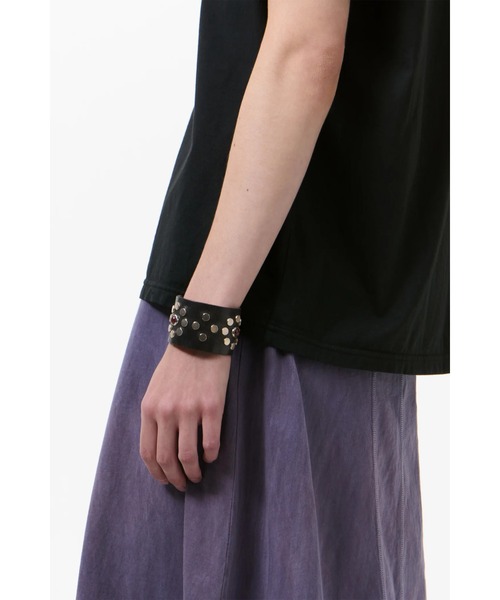 Our Legacy(アワーレガシー)の「OUR LEGACY BLOSSOM BRACELET(ブレスレット・メンズ・ブラック・ONE SIZE)」の5枚目の写真