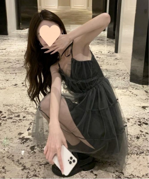 pyornim(ピョルニム)の「シフォン レイヤード リボン ティアード ミニ キャミワンピース(ワンピース・レディース・グレー/ブラック・F)」の22枚目の写真