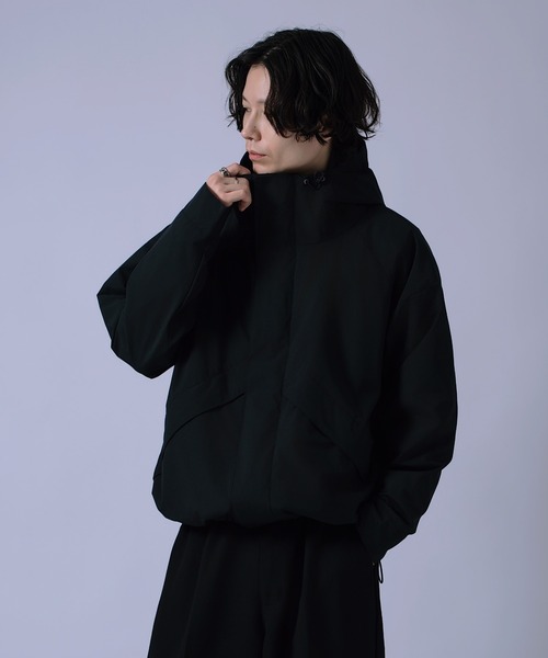 improves(インプローブス)の「マットポリ スタンドジップパーカー(マウンテンパーカー・メンズ・ブラック・MEDIUM/LARGE)」の1枚目の写真