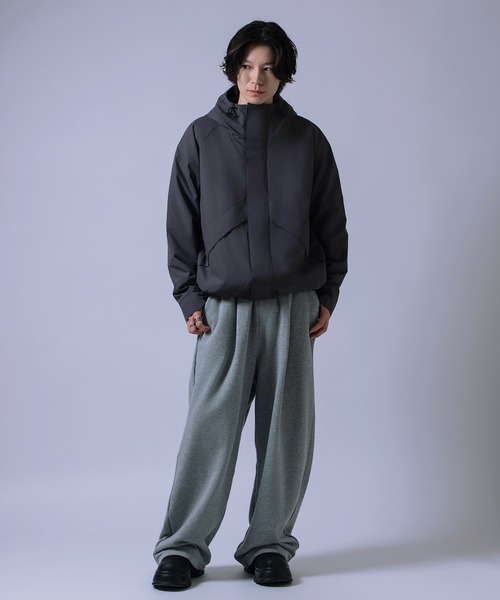 improves(インプローブス)の「マットポリ スタンドジップパーカー(マウンテンパーカー・メンズ・ブラック・MEDIUM/LARGE)」の11枚目の写真