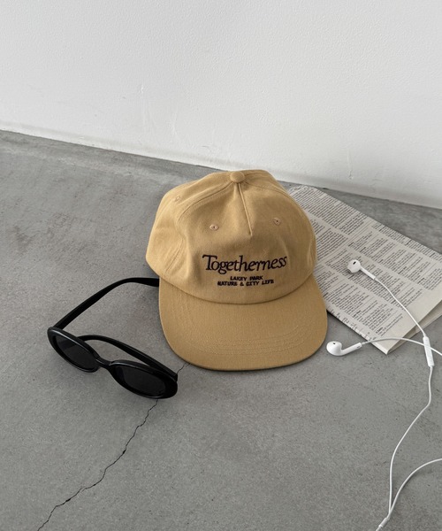 CANAL JEAN(キャナルジーン)の「Lakey Park Togetherness CAP(キャップ・レディース・ベージュ・ONE SIZE)」の2枚目の写真