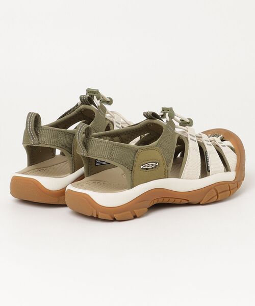 KEEN(キーン)の「NEWPORT H2 / ニューポート エイチツー / メンズ サンダル(サンダル・メンズ・ホワイト系その他・30cm/29cm/28.5cm/28cm/27.5cm/27cm/26.5cm/26cm/25.5cm/25cm)」の2枚目の写真