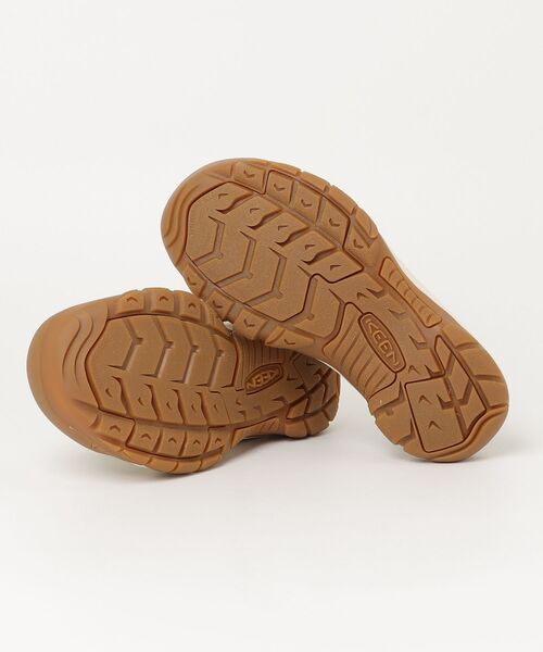 KEEN(キーン)の「NEWPORT H2 / ニューポート エイチツー / メンズ サンダル(サンダル・メンズ・ホワイト系その他・30cm/29cm/28.5cm/28cm/27.5cm/27cm/26.5cm/26cm/25.5cm/25cm)」の3枚目の写真