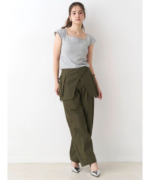 CALNAMUR(カルナムール)の「ビッグポケットベルトセットパンツ(その他パンツ・レディース・ベージュ/カーキ・SMALL/MEDIUM)」の12枚目の写真
