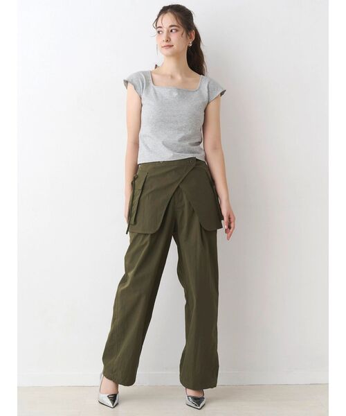 CALNAMUR(カルナムール)の「ビッグポケットベルトセットパンツ(その他パンツ・レディース・ベージュ/カーキ・SMALL/MEDIUM)」の15枚目の写真
