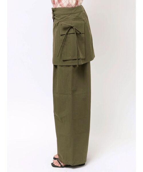 CALNAMUR(カルナムール)の「ビッグポケットベルトセットパンツ(その他パンツ・レディース・ベージュ/カーキ・SMALL/MEDIUM)」の21枚目の写真