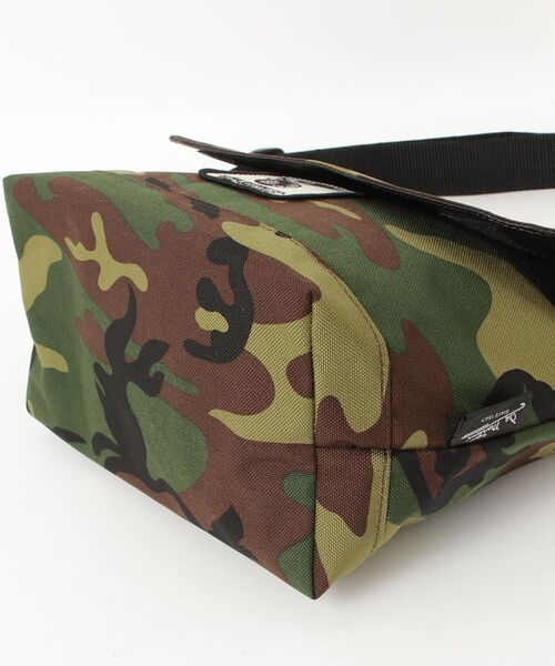 BEAMS（ビームス）の「D/M MesngerBagSP（ショルダーバッグ・メンズ・チャコールグレー/ブラック/その他・ONE SIZE）」の5枚目の写真