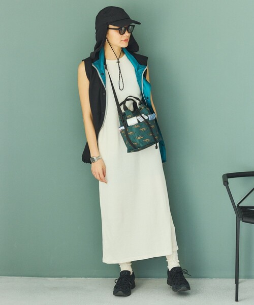 KiU（キウ）の「KiU×FREAK'S STORE/キウ×フリークスストア 別注 遮熱 撥水キャップ UV95カット（キャップ・メンズ・ベージュ/ブラック・ONE SIZE）」の12枚目の写真