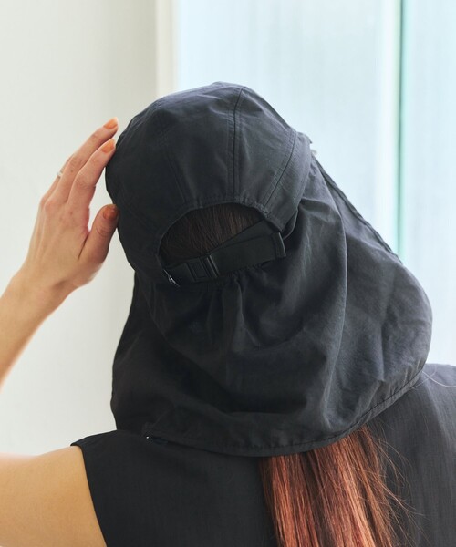 KiU（キウ）の「KiU×FREAK'S STORE/キウ×フリークスストア 別注 遮熱 撥水キャップ UV95カット（キャップ・メンズ・ベージュ/ブラック・ONE SIZE）」の15枚目の写真