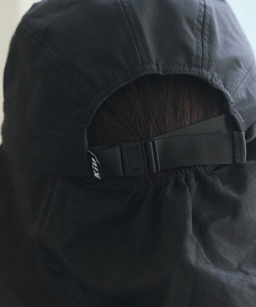 KiU（キウ）の「KiU×FREAK'S STORE/キウ×フリークスストア 別注 遮熱 撥水キャップ UV95カット（キャップ・メンズ・ベージュ/ブラック・ONE SIZE）」の16枚目の写真