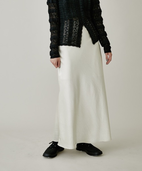 FUULLY STUDIO（フーリィーステューディオ）の「サテンマーメイドスカート（スカート・レディース・アイボリー/ブラック・FREE）」の9枚目の写真