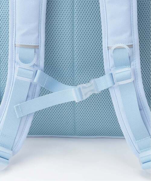 mezzo piano Junior（メゾピアノジュニア）の「【撥水】チャームつきクリアポケットリュック　20L（バックパック/リュック・キッズ・ライトブルー/ブラック/パープル・F）」の9枚目の写真