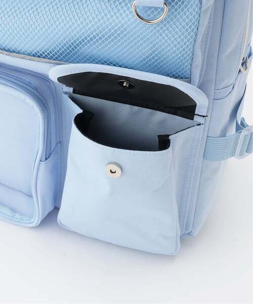 mezzo piano Junior（メゾピアノジュニア）の「【撥水】チャームつきクリアポケットリュック　20L（バックパック/リュック・キッズ・ライトブルー/ブラック/パープル・F）」の12枚目の写真