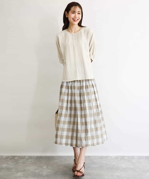 MK MICHEL KLEIN（エムケーミッシェルクラン）の「[洗える]シアーチェックストライプ柄リバーシブルスカート（スカート・レディース・ブラック系その他/ベージュ系その他・38）」の20枚目の写真