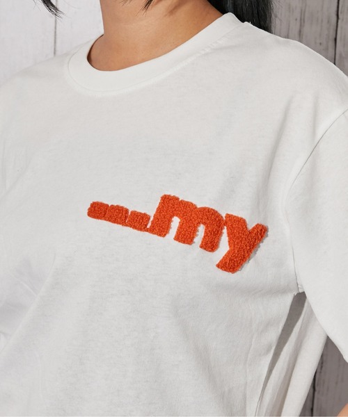 GORGE(ゴージ)の「《アニマルキャラクター・サガラ刺繍ロゴ》Tシャツ/ストリート/春夏/全4色(Tシャツ/カットソー・レディース・オフホワイト/グリーン/ライトグレー/チャコール・F)」の6枚目の写真