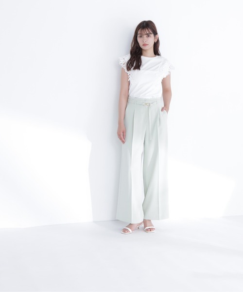 NATURAL BEAUTY BASIC(ナチュラルビューティーベーシック)の「レースフレンチスリーブカットソー(Tシャツ/カットソー・レディース・オフホワイト/チャコールグレー/ベージュ・フリ-)」の6枚目の写真