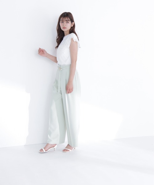 NATURAL BEAUTY BASIC(ナチュラルビューティーベーシック)の「レースフレンチスリーブカットソー(Tシャツ/カットソー・レディース・オフホワイト/チャコールグレー/ベージュ・フリ-)」の8枚目の写真
