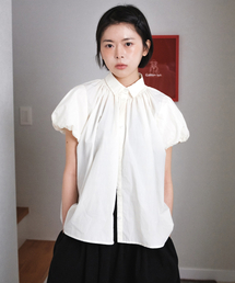 COTTON BELL（コットンベル）の「スモークバルーンブラウス - アイボリー（シャツ/ブラウス）」