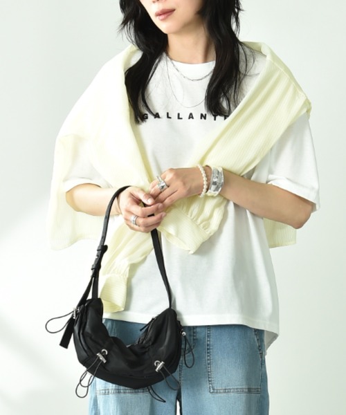 INTERPLANET(インタープラネット)の「BACK布帛切替ロゴT(Tシャツ/カットソー・レディース・ベージュ/オフホワイト/ブラック・FREE)」の7枚目の写真