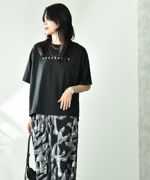 INTERPLANET(インタープラネット)の「BACK布帛切替ロゴT(Tシャツ/カットソー・レディース・ベージュ/オフホワイト/ブラック・FREE)」の15枚目の写真