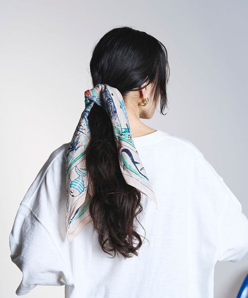 BINDU(ビンドゥー)の「(BINDU)ACAPULCO 64㎝ MAP SCARF(バンダナ/スカーフ・レディース・ベージュ/ブラウン・ONE SIZE)」の8枚目の写真