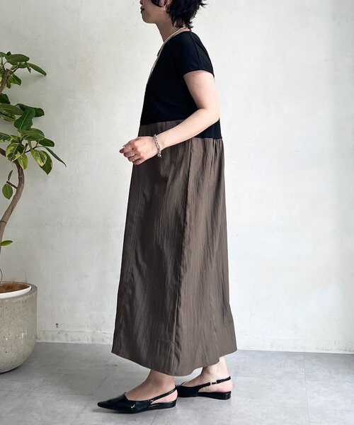 un dix cors(アンディコール)の「半袖切り替えワンピース(ワンピース・レディース・グレイッシュベージュ/ブラック/グレー/オフホワイト・FREE)」の19枚目の写真