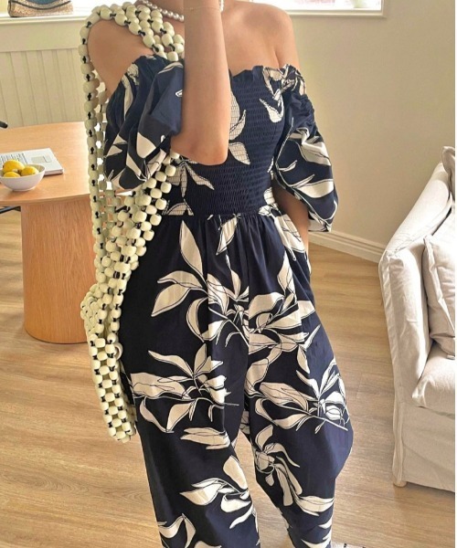 YUGA(ユーガ)の「YUGA_YGMC Korean-style Botanical print all-in-one dress(つなぎ/オールインワン・レディース・ホワイト/ネイビー・FREE)」の22枚目の写真
