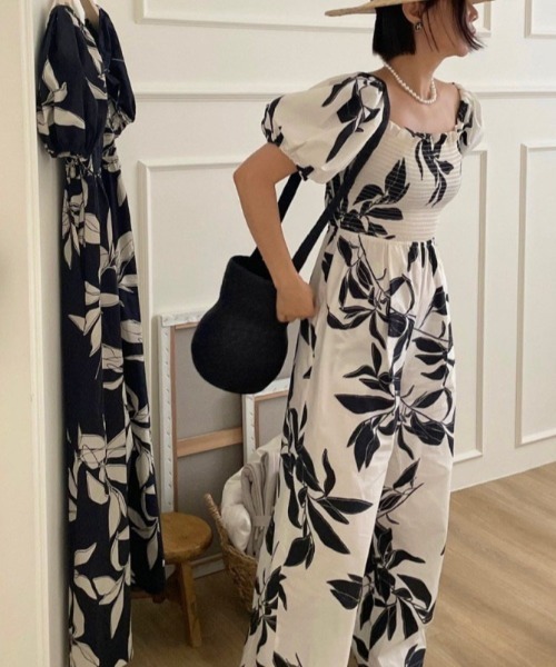 YUGA(ユーガ)の「YUGA_YGMC Korean-style Botanical print all-in-one dress(つなぎ/オールインワン・レディース・ホワイト/ネイビー・FREE)」の8枚目の写真