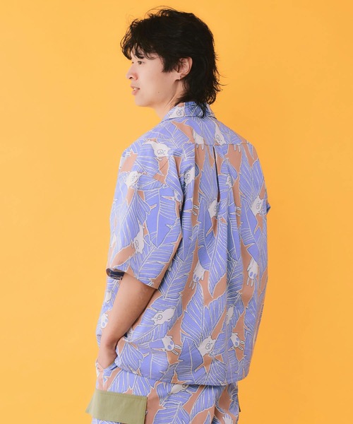 ScoLar Parity(スカラーパリティ)の「362113:Parityキャラ トロピカルリーフ柄シャツ(シャツ/ブラウス・レディース・オレンジ/ネイビー/ブラック・M)」の6枚目の写真