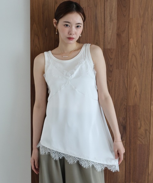 J by blue(ジェイバイブルー)の「レースサテンキャミソール(キャミソール・レディース・ブラック/ホワイト・MEDIUM)」の6枚目の写真