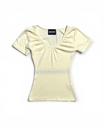 BORN SLIPPY（ボーンスリッピー）の「Crystal Line V Shirring Tee (Yellow)（Tシャツ/カットソー）」