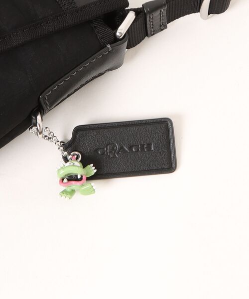 COACH(コーチ)の「【COACH | BRAIN DEAD】メッセンジャー・シグネチャー ナイロン・パッチ(メッセンジャーバッグ・メンズ・ブラック系その他・ONE)」の8枚目の写真