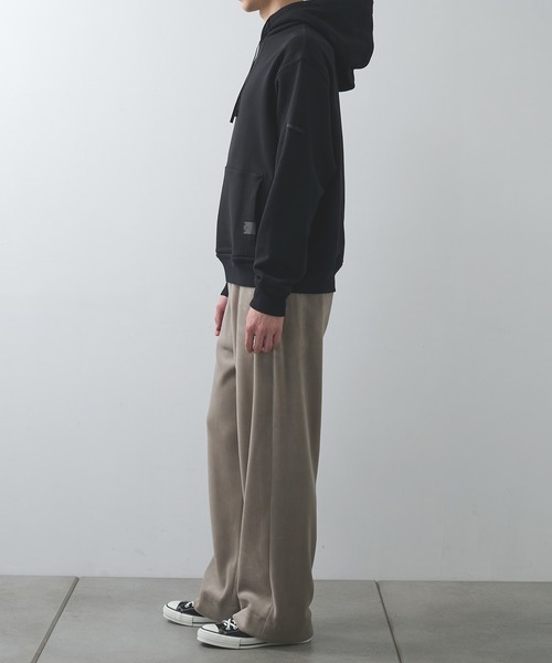 N.HOOLYWOOD(N.ハリウッド)の「【N.HOOLYWOOD】2252-CS11-024 HOODIE(パーカー・メンズ・ブラック/グレー・40/38/36)」の4枚目の写真