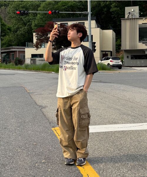 URBANAGE（アーバンエイジ）の「No time ナグラン配色オーバー半袖チャコール（Tシャツ/カットソー・レディース・その他・MEDIUM/LARGE）」の6枚目の写真