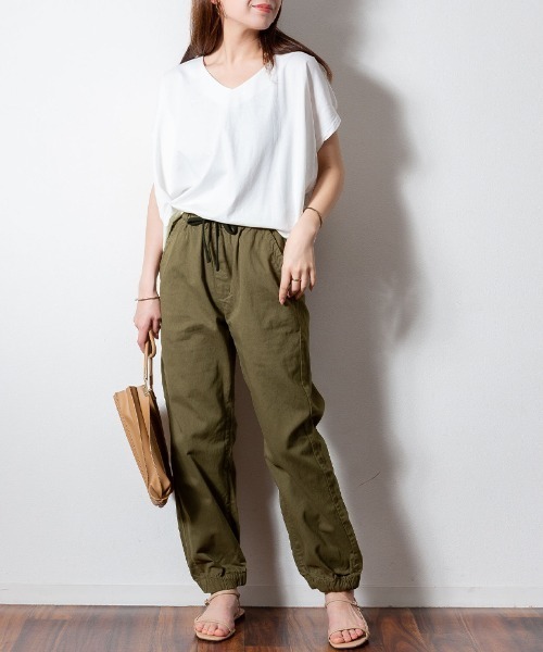 MARAI(マーライ)の「ツイルジョガーパンツ(その他パンツ・レディース・ブラック/ベージュ/ライトカーキ・M)」の3枚目の写真