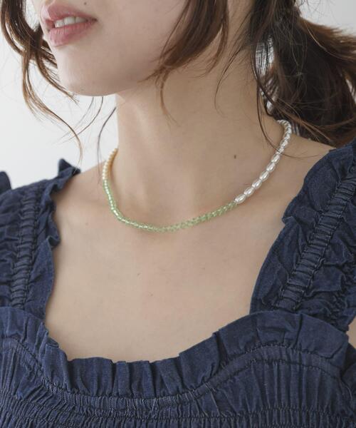 URBAN RESEARCH Sonny Label（アーバンリサーチサニーレーベル）の「パールミックスビーズネックレス（ネックレス・レディース・グリーン・ONE）」の2枚目の写真