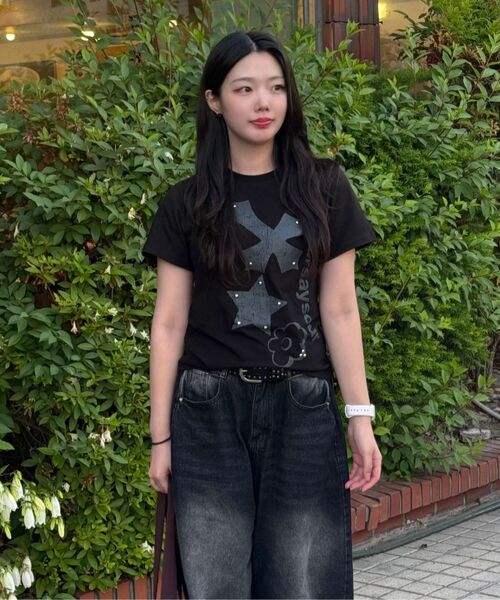 OURSAYSOUR(アワーセイアワー)の「クロスフラワースタッズ半袖Tシャツホワイト(Tシャツ/カットソー・レディース・ホワイト・FREE)」の16枚目の写真