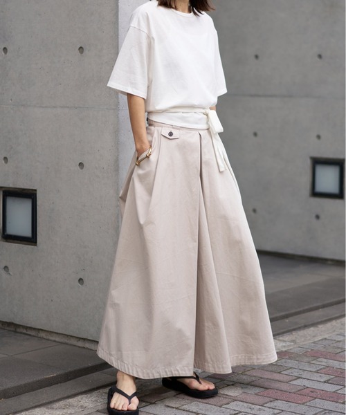 oll(オール)の「French chino skirt(スカート・レディース・ライトベージュ/ネイビー・FREE)」の6枚目の写真