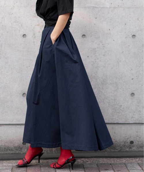 oll(オール)の「French chino skirt(スカート・レディース・ライトベージュ/ネイビー・FREE)」の13枚目の写真