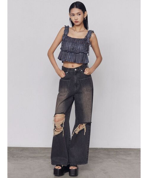 EMODA（エモダ）の「ルーズリップドジーンズ（デニムパンツ・レディース・ライトブルー/ブラック・MEDIUM/SMALL）」の16枚目の写真