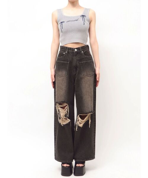 EMODA(エモダ)の「ルーズリップドジーンズ(デニムパンツ・レディース・ライトブルー/ブラック・MEDIUM/SMALL)」の13枚目の写真