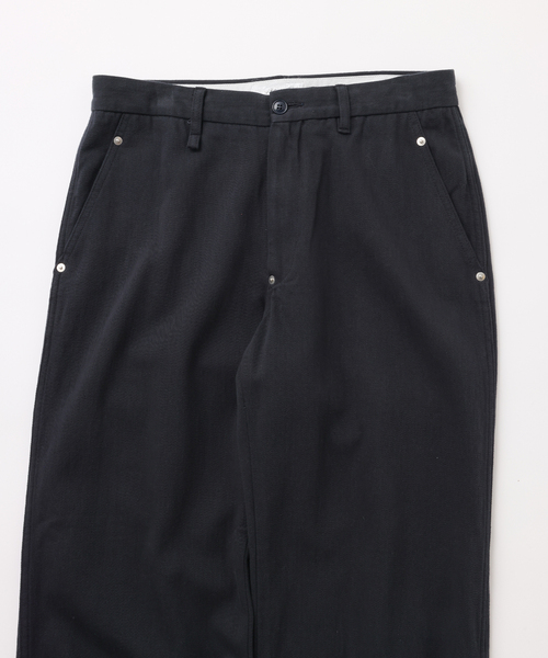 UNFOLLOW(アンフォロー)の「【FOLL / フォル】loose woven straight fit chino(チノパンツ・メンズ・ネイビー/キャメル・1/2/3)」の3枚目の写真