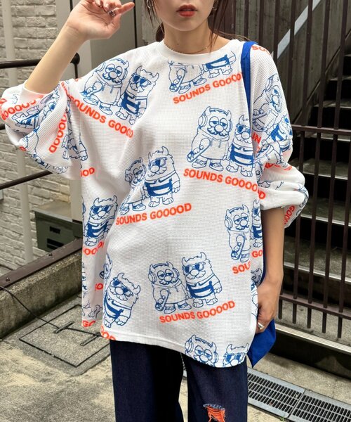 SOUNDSGOOOOD（サウンズグッド）の「【SOUNDS GOOOD】モンスター総柄ワッフルプリントロンTEE（Tシャツ/カットソー・メンズ・オフホワイト/ブラック/ピンク・ONE SIZE）」の7枚目の写真
