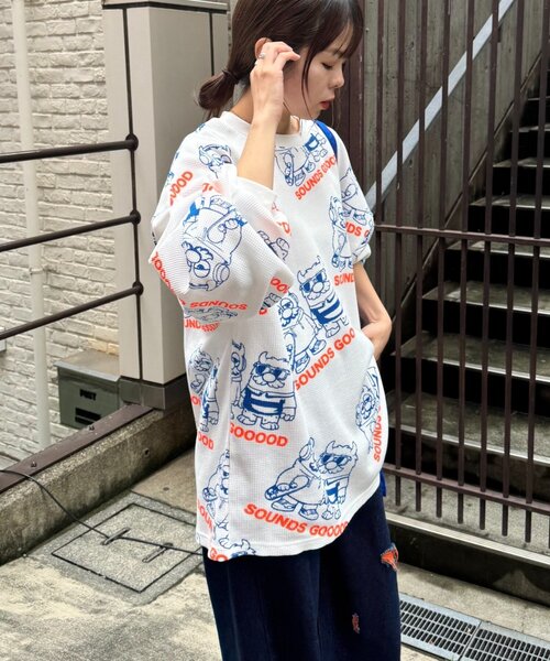 SOUNDSGOOOOD（サウンズグッド）の「【SOUNDS GOOOD】モンスター総柄ワッフルプリントロンTEE（Tシャツ/カットソー・メンズ・オフホワイト/ブラック/ピンク・ONE SIZE）」の10枚目の写真